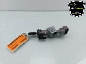 Used Ignition lock + key Ford Transit Connect 1.8 TDdi LWB Euro 4 Price € 75,00 Margin scheme offered by AutoHam