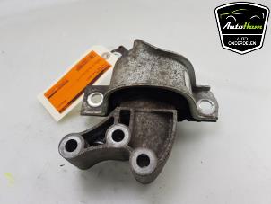 GENUINE FIAT 500 0.9 Twin air Engine Mount £49.99 - UK