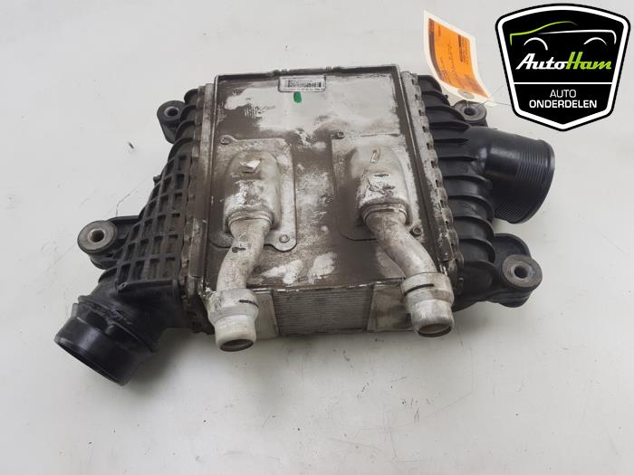 Used Intercooler Jaguar F-Pace 3.0 D 24V AWD Price € 150,00 Margin scheme offered by AutoHam
