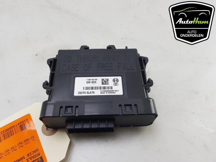 Używane Modul gateway Dacia Sandero III 1.0 TCe 100 12V ECO-G Cena € 25,00 Procedura marży oferowane przez AutoHam