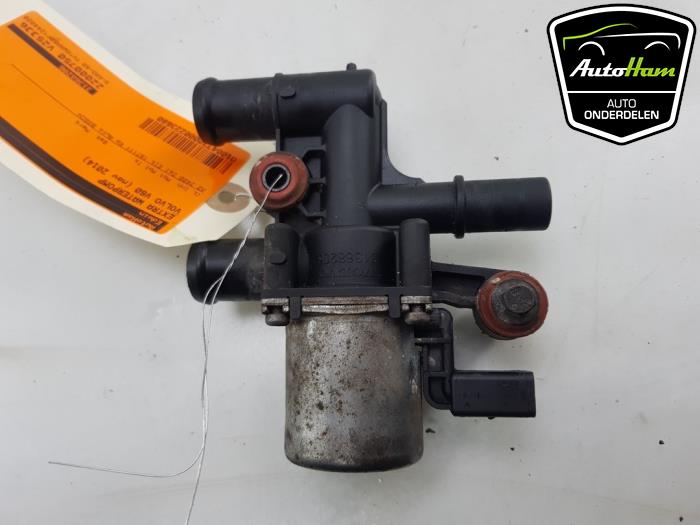 Begagnade Extra vattenpump Volvo V60 I (FW/GW) 2.4 D6 20V Plug-in Hybrid AWD Pris € 15,00 Marginaltabell erbjuds av AutoHam