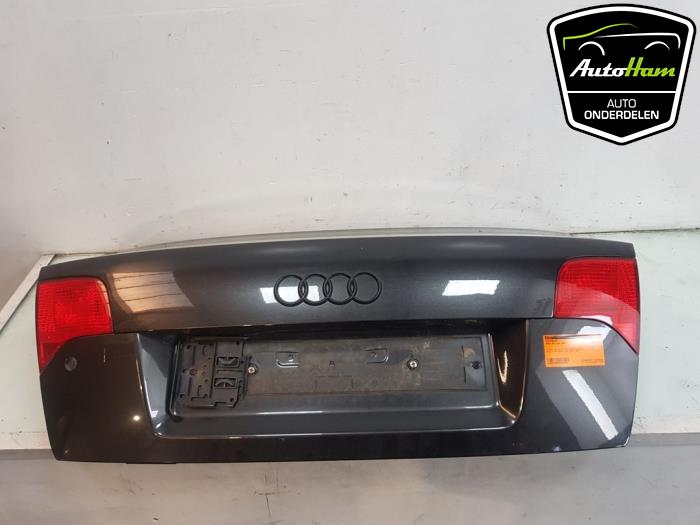 Begagnade Baklucka Audi A4 (B6) 1.8 T 20V Pris € 50,00 Marginaltabell erbjuds av AutoHam