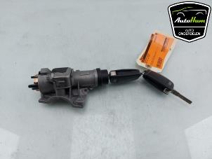 Used Ignition lock + key Audi A4 (B6) 1.8 T 20V Price € 30,00 Margin scheme offered by AutoHam