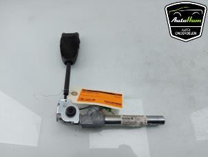 Used Seatbelt tensioner, right Opel Corsa D 1.2 16V Price € 30,00 Margin scheme offered by AutoHam