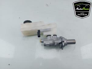 Used Master cylinder Cupra Born 58 Price on request offered by AutoHam