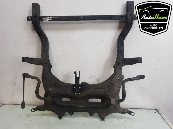 Subframe from a Opel Astra K Sports Tourer 1.0 Turbo 12V 2018