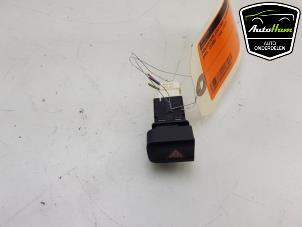 Used Panic lighting switch Opel Combo Cargo 1.5 CDTI 100 Price € 10,00 Margin scheme offered by AutoHam