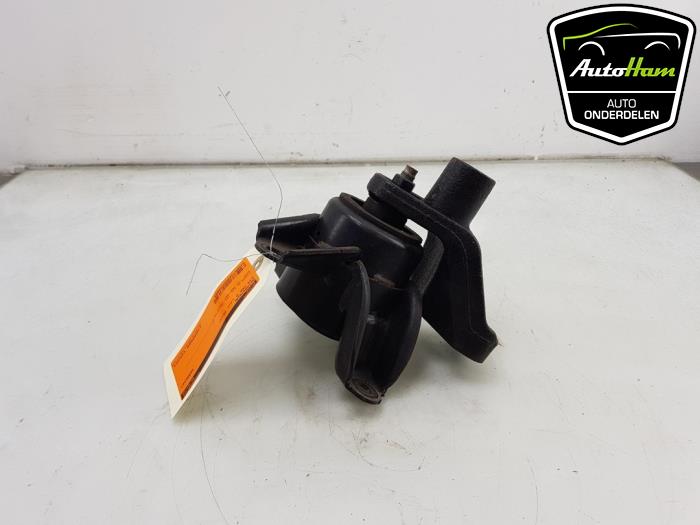 Used Engine mount Kia Cee'd (JDB5) 1.6 GDI 16V Price € 20,00 Margin scheme offered by AutoHam