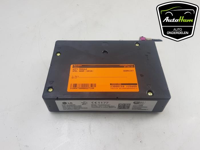 Używane Modul WiFi Opel Adam 1.4 16V Ecoflex, Ecotec LPG Cena € 50,00 Procedura marży oferowane przez AutoHam