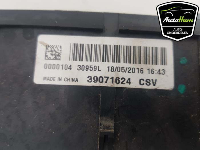 Fuse box Opel Adam 1.4 16V Ecoflex, Ecotec LPG 39071624 GM