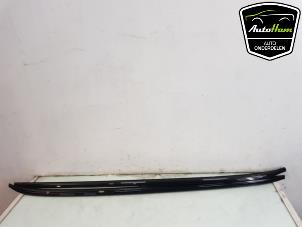 Used Roof rail kit BMW X5 (F15) xDrive 40d 3.0 24V Price on request offered by AutoHam