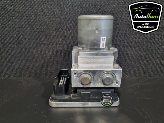 Bloc ABS d'un BMW 5 serie (G30) M5 Competition 4.4 V8 32V TwinPower Turbo 2020
