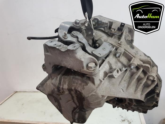 Gearbox from a Opel Zafira Tourer (P12) 2.0 CDTI 16V 130 Ecotec 2015