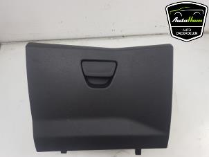 Used Glovebox Ford B-Max (JK8) 1.0 EcoBoost 12V 100 Price € 35,00 Margin scheme offered by AutoHam