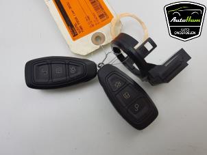 Gebrauchte Schlüssel Ford Focus 3 1.0 Ti-VCT EcoBoost 12V 125 Preis € 50,00 Margenregelung angeboten von AutoHam
