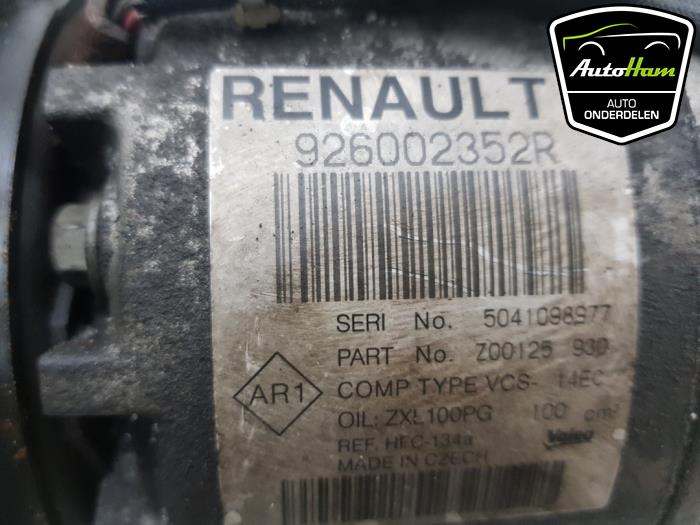 Pompe clim d'un Renault Clio IV (5R) 1.5 Energy dCi 90 FAP 2015