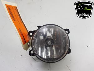 Used Fog light, front right Renault Clio IV (5R) 1.5 Energy dCi 90 FAP Price € 15,00 Margin scheme offered by AutoHam
