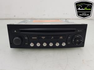Używane Radioodtwarzacz CD Citroen DS3 (SA) 1.6 VTi 120 16V Cena € 75,00 Procedura marży oferowane przez AutoHam