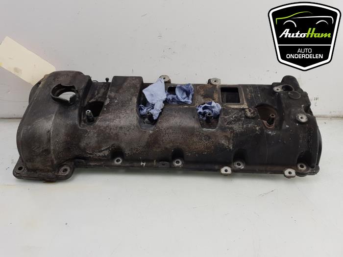 Ventildeckel van een Porsche Panamera (970) 4.8 V8 32V 4S 2009