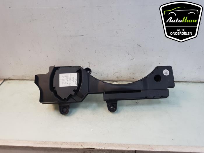 Używane Subwoofer Audi e-tron Sportback (GEA) 50 Cena € 95,00 Procedura marży oferowane przez AutoHam