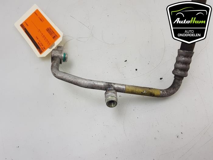 Air conditioning line from a Opel Agila (B) 1.2 16V 2010
