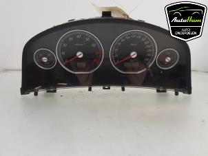 Used Instrument panel Opel Vectra C GTS 2.2 16V Price € 75,00 Margin scheme offered by AutoHam