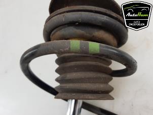 Used Fronts shock absorber, left BMW Mini One/Cooper (R50) 1.6 16V Cooper Price € 50,00 Margin scheme offered by AutoHam