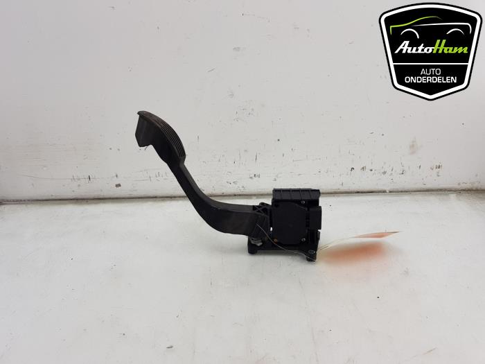 Accelerator pedal from a Fiat 500 (312) 1.2 69 2008