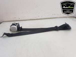 Used Front seatbelt, right BMW 1 serie (F21) 116i 1.6 16V Price € 50,00 Margin scheme offered by AutoHam