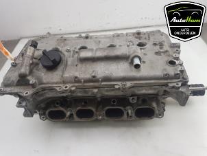 Used Cylinder head Toyota Auris Touring Sports (E18) 1.8 16V Hybrid Price on request offered by AutoHam