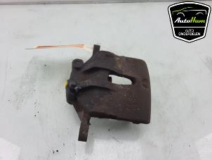 Used Front brake calliper, left Kia Cee'd Sporty Wagon (EDF) 1.4 16V Price € 40,00 Margin scheme offered by AutoHam