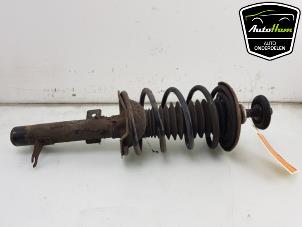 Used Front shock absorber, right Ford Ka I 1.3i Price € 40,00 Margin scheme offered by AutoHam