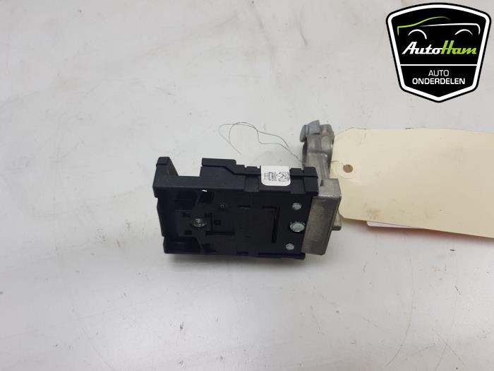 Begagnade Batterisensor Landrover Range Rover Sport (LW) 3.0 TDV6 Pris € 30,00 Marginaltabell erbjuds av AutoHam