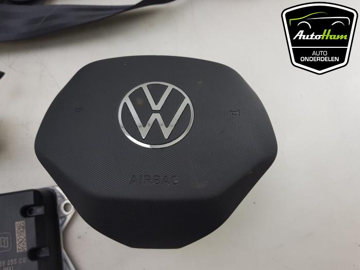 Airbag Set+Modul van een Volkswagen Tiguan (AD1) 1.5 TSI 16V Evo BlueMotion Technology 2022