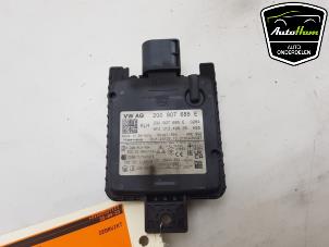 Used Side assist sensor Volkswagen Golf VIII (CD1) 2.0 GTI 16V Price € 225,00 Margin scheme offered by AutoHam