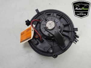 Used Heating and ventilation fan motor Volkswagen Golf VIII (CD1) 2.0 GTI 16V Price € 50,00 Margin scheme offered by AutoHam