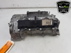 Used Rocker cover Renault Twingo III (AH) 1.0 SCe 75 12V Price € 100,00 Margin scheme offered by AutoHam