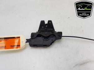 Used Tailgate lock mechanism BMW 3 serie (E90) 318i 16V Price € 25,00 Margin scheme offered by AutoHam