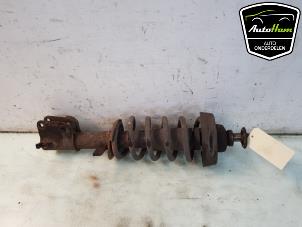 Used Fronts shock absorber, left Renault Trafic New (FL) 1.9 dCi 82 16V Price € 40,00 Margin scheme offered by AutoHam