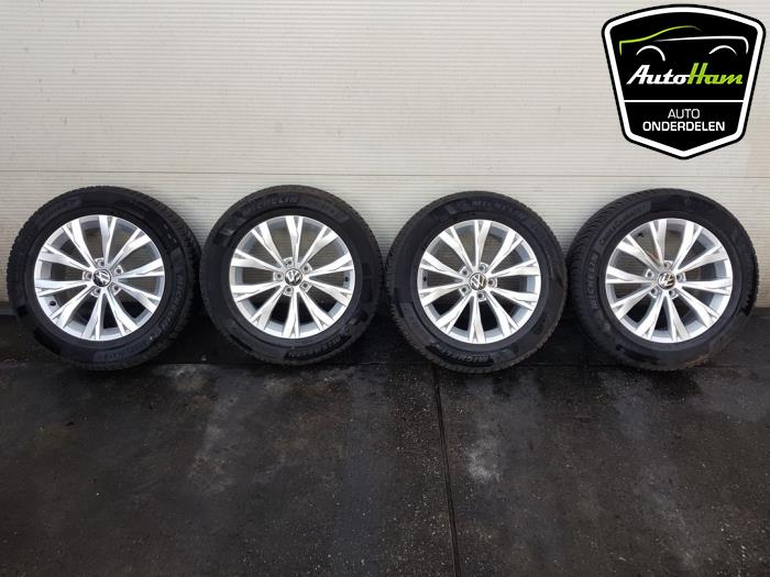 Sport rims set + tires Volkswagen Tiguan 1.5 TSI 16V Evo BlueMotion
