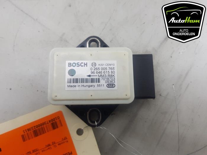 Esp computer from a Peugeot 3008 I (0U/HU) 1.6 16V THP 155 2010