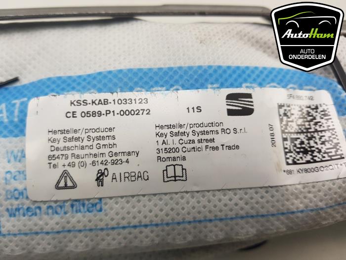 Roof curtain airbag, right from a Seat Leon ST (5FF) 1.0 TSI 12V 2018