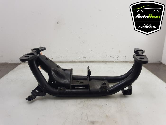 Used Subframe Landrover Range Rover Sport (LW) 2.0 16V P400e Price € 125,00 Margin scheme offered by AutoHam