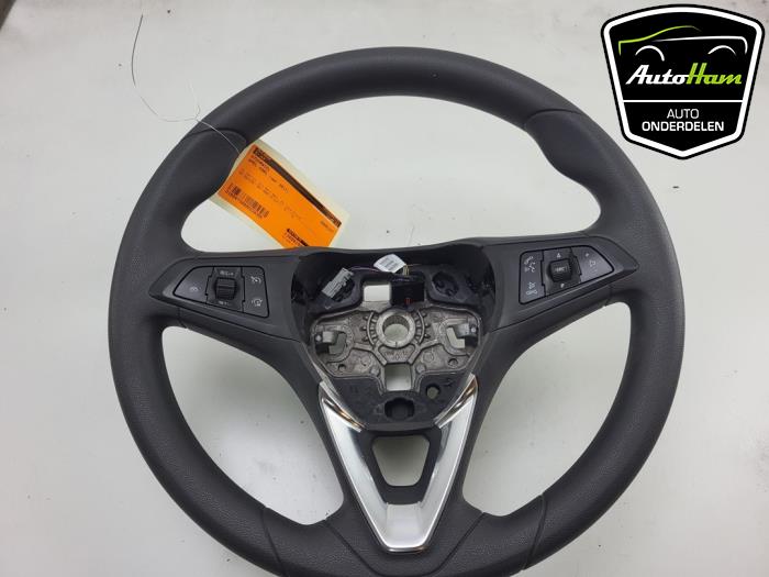 Begagnade Ratt Opel Karl 1.0 12V Pris € 45,00 Marginaltabell erbjuds av AutoHam