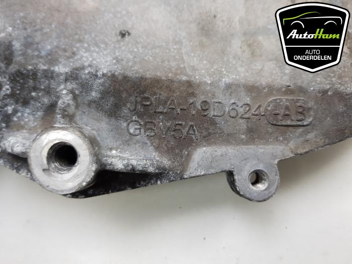 Air conditioning bracket from a Land Rover Range Rover Sport (LW) 2.0 16V P400e 2021