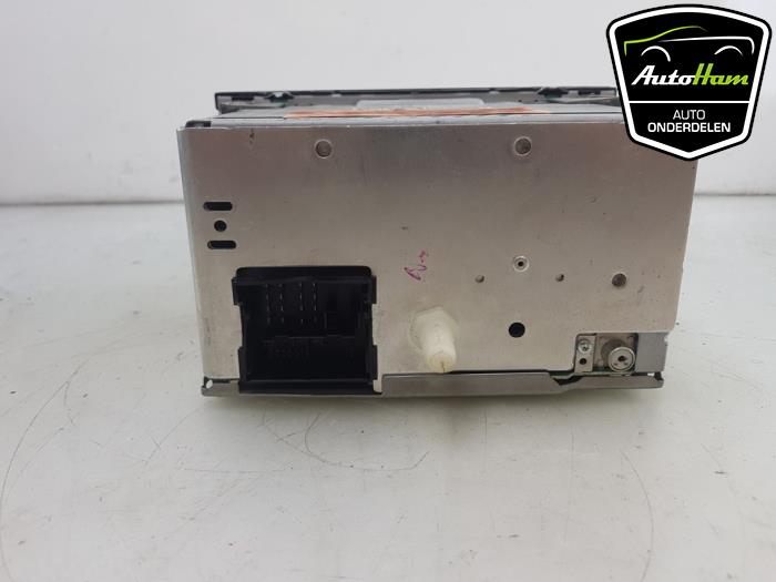 Radio CD player from a Ford Transit 2.2 TDCi 16V 2009