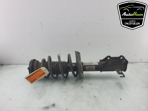 Used Fronts shock absorber, left Opel Astra J Sports Tourer (PD8/PE8/PF8) 1.4 Turbo 16V Price € 50,00 Margin scheme offered by AutoHam