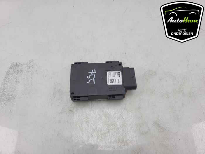 Sensor de cambio de carril de un BMW 7 serie (G11/12) 725d,Ld 2.0 16V 2017