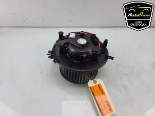 Used Heating and ventilation fan motor Skoda Octavia Combi (NXAC) 2.0 TDI 16V Price € 75,00 Margin scheme offered by AutoHam