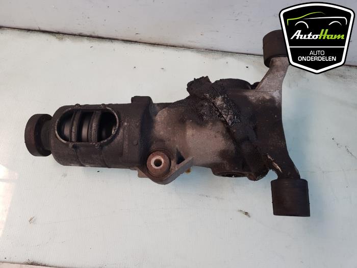 Rear differential from a Volvo V70 (SW) 2.4 T 20V AWD 2002